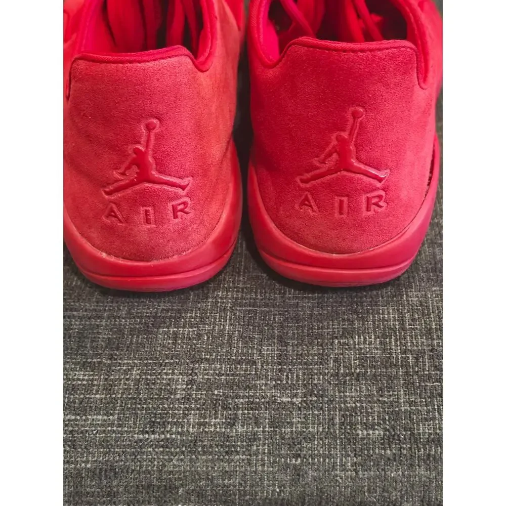 Jordan Eclipse Leather Gym Red Men’s Size 10.5 Red Suede Sneakers 724368-600